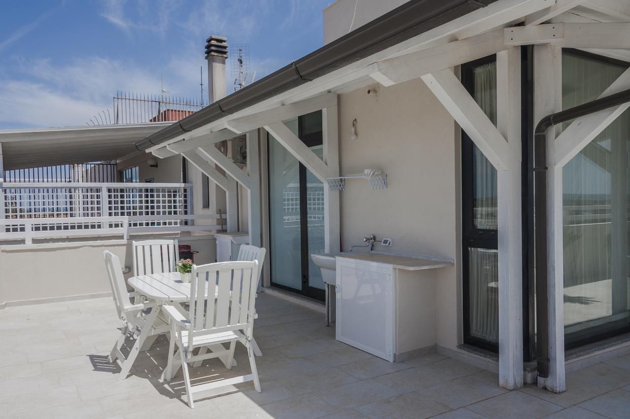Ferienwohnung Attico Saker Racale Exterior foto